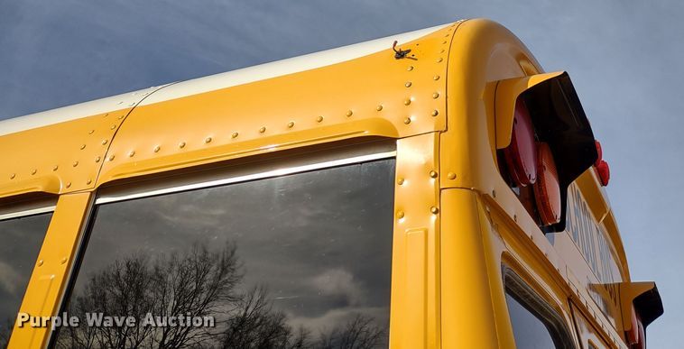 image for item DR8256 2014 Blue Bird Vision  school bus