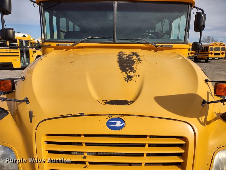 image for item DR8256 2014 Blue Bird Vision  school bus