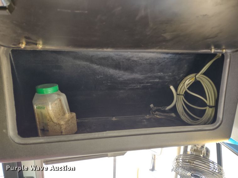 image for item DR8256 2014 Blue Bird Vision  school bus