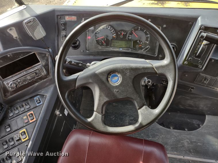 image for item DR8256 2014 Blue Bird Vision  school bus