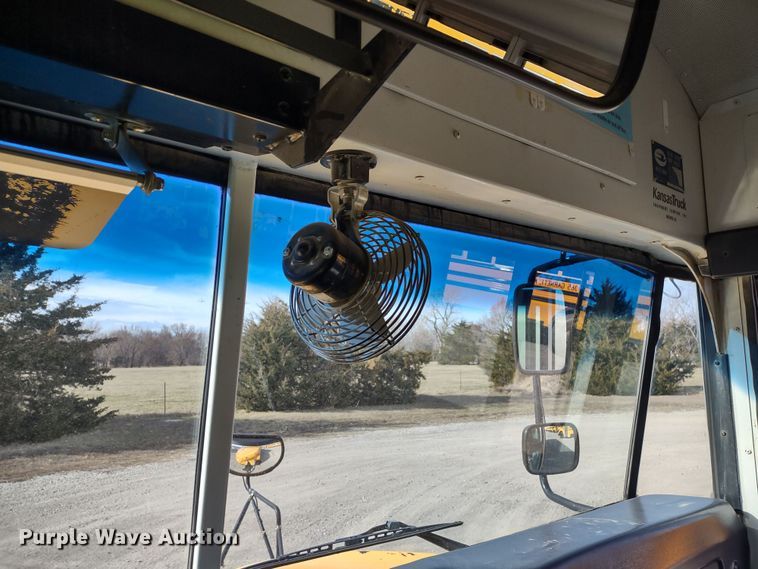 image for item DR8256 2014 Blue Bird Vision  school bus