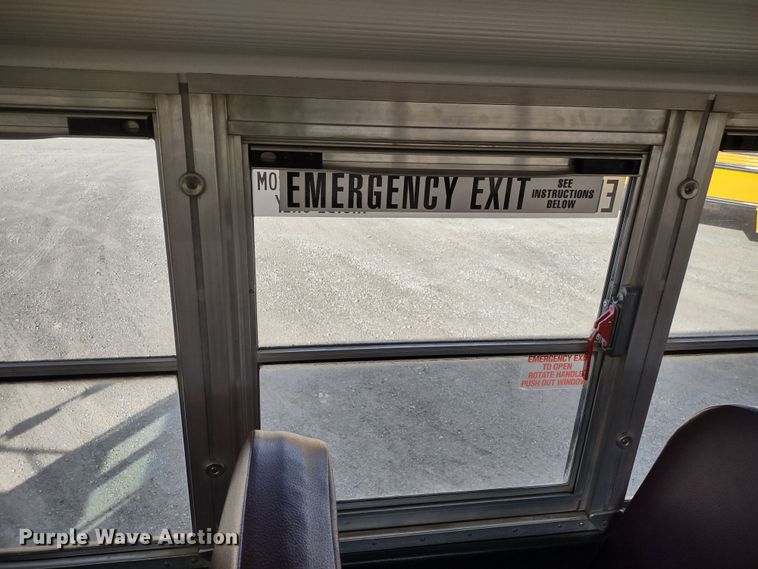 image for item DR8256 2014 Blue Bird Vision  school bus