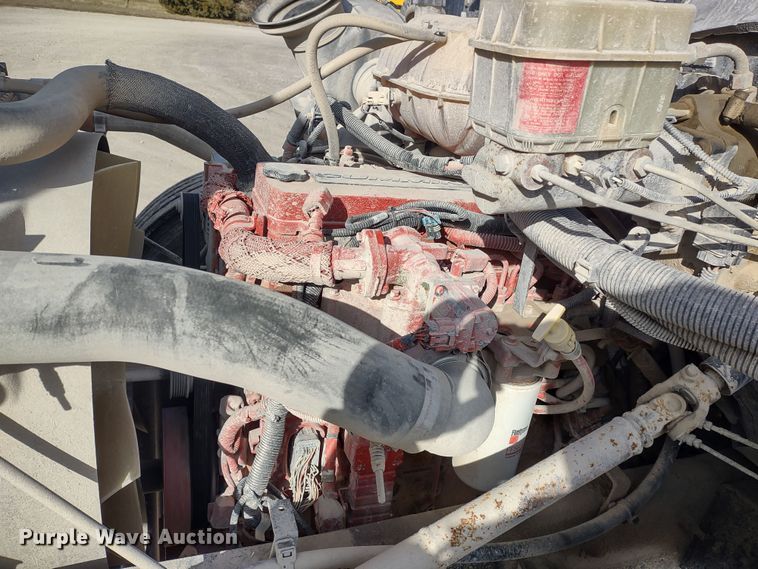 image for item DR8256 2014 Blue Bird Vision  school bus