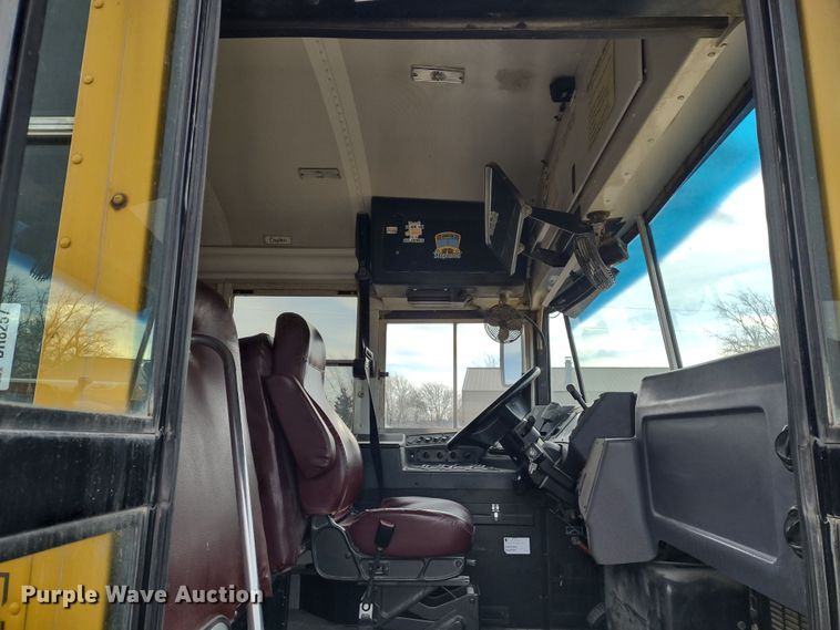 image for item DR8257 2014 Blue Bird Vision  school bus