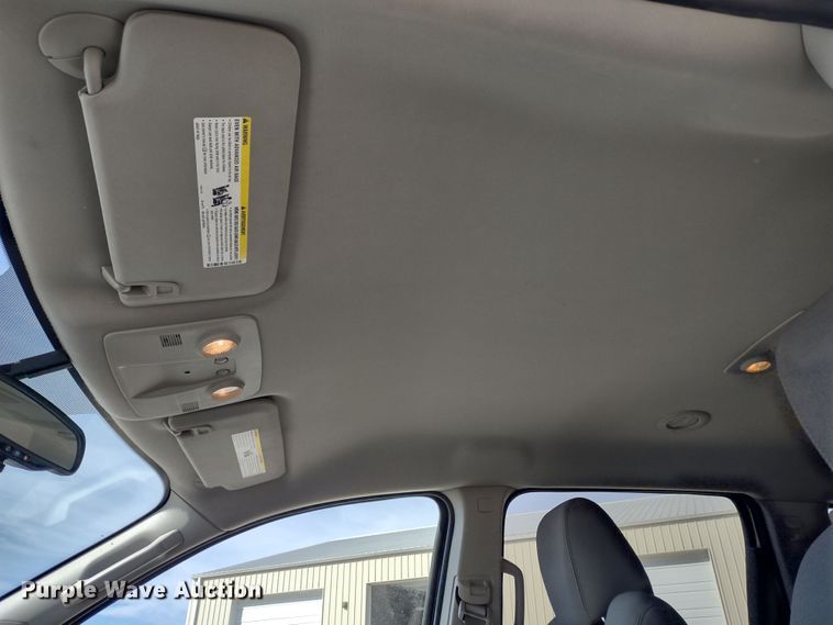 image for item DR8258 2012 Chevrolet Traverse LS  SUV