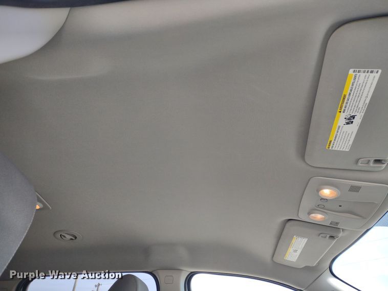 image for item DR8258 2012 Chevrolet Traverse LS  SUV