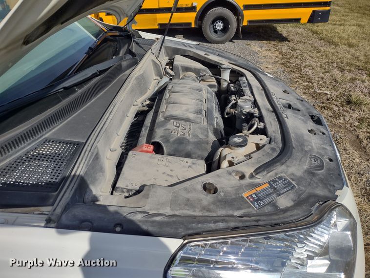 image for item DR8258 2012 Chevrolet Traverse LS  SUV