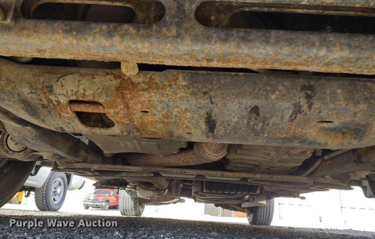 image for item DR8258 2012 Chevrolet Traverse LS  SUV