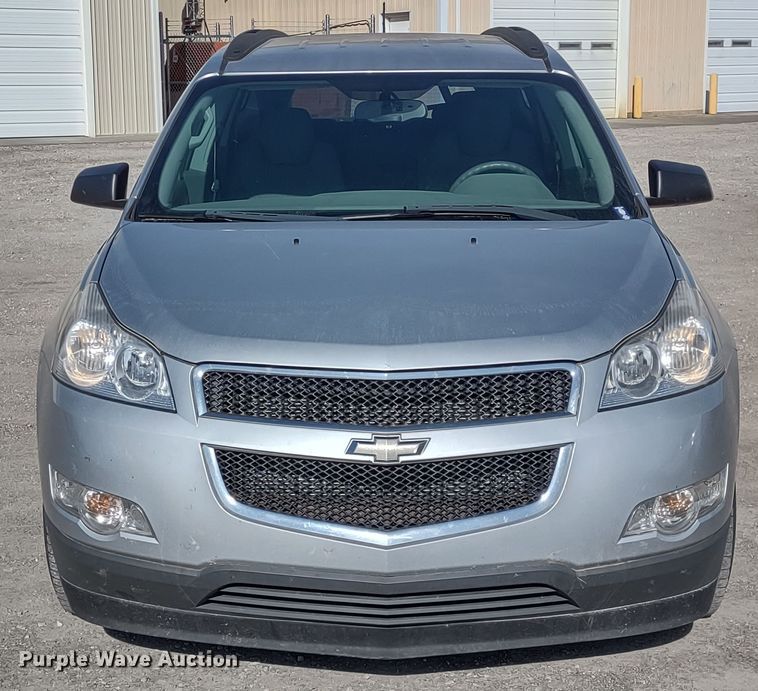 image for item DR8259 2011 Chevrolet Traverse LS  SUV