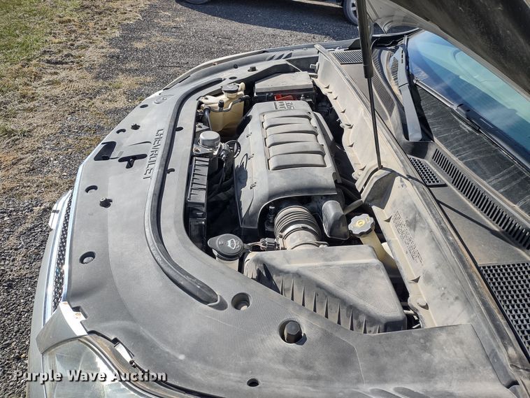 image for item DR8259 2011 Chevrolet Traverse LS  SUV