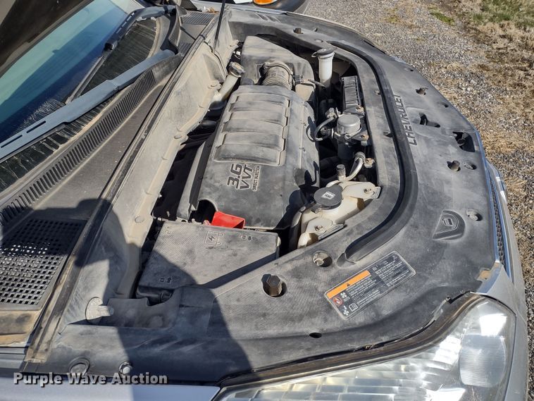 image for item DR8259 2011 Chevrolet Traverse LS  SUV