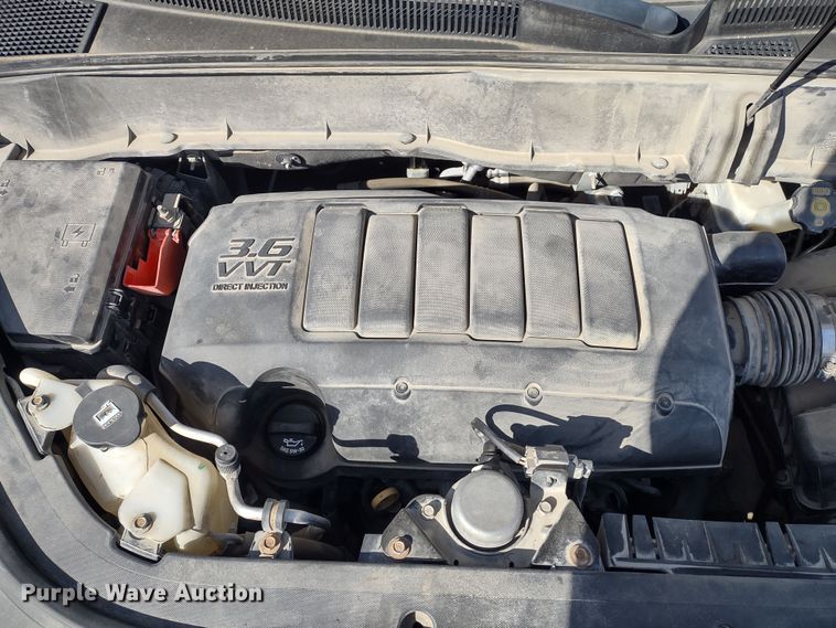 image for item DR8259 2011 Chevrolet Traverse LS  SUV