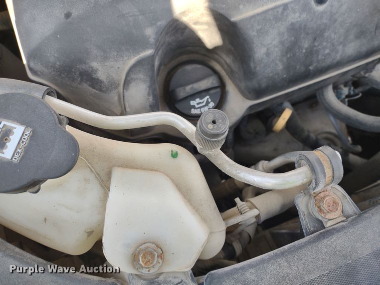 image for item DR8259 2011 Chevrolet Traverse LS  SUV