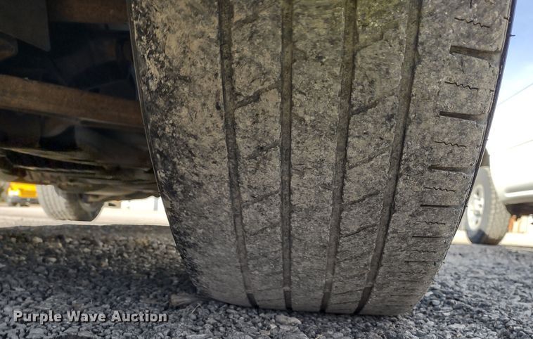 image for item DR8259 2011 Chevrolet Traverse LS  SUV