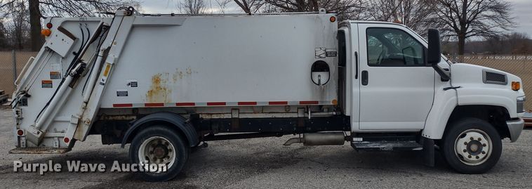 image for item DR8265 2007 Chevrolet C4500  refuse truck