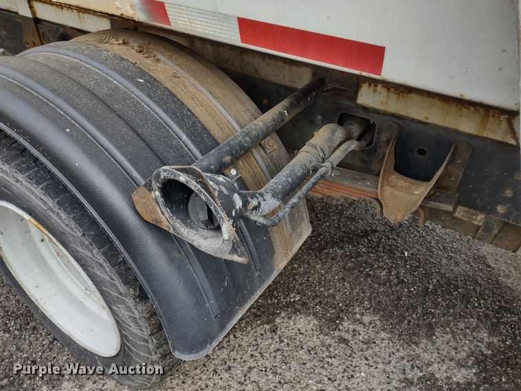 image for item DR8265 2007 Chevrolet C4500  refuse truck