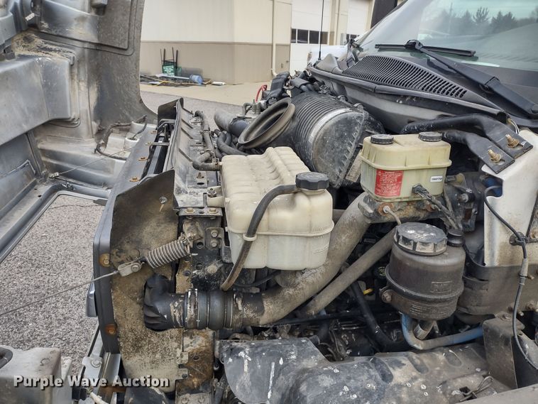 image for item DR8265 2007 Chevrolet C4500  refuse truck