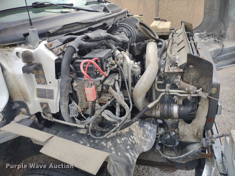 image for item DR8265 2007 Chevrolet C4500  refuse truck