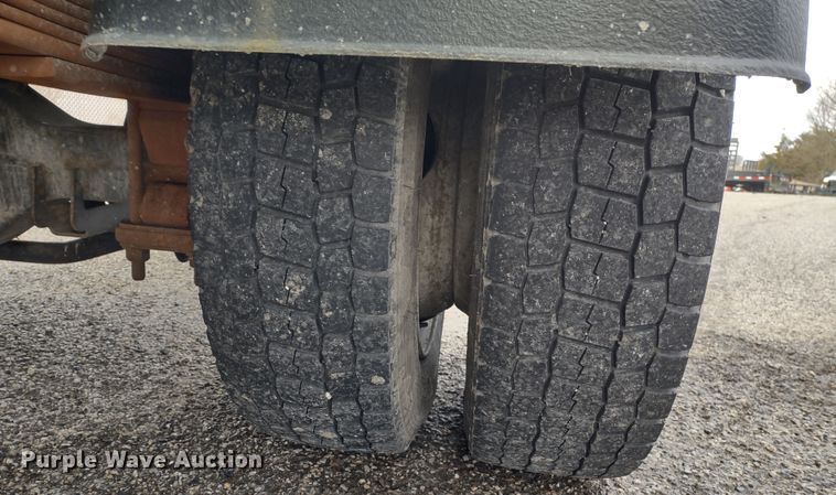 image for item DR8265 2007 Chevrolet C4500  refuse truck