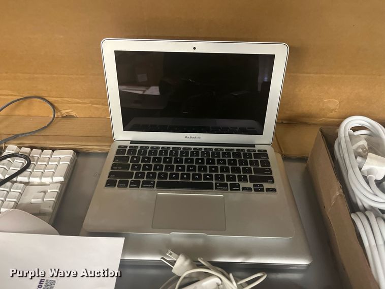 image for item HP9444 Apple computers and accessories