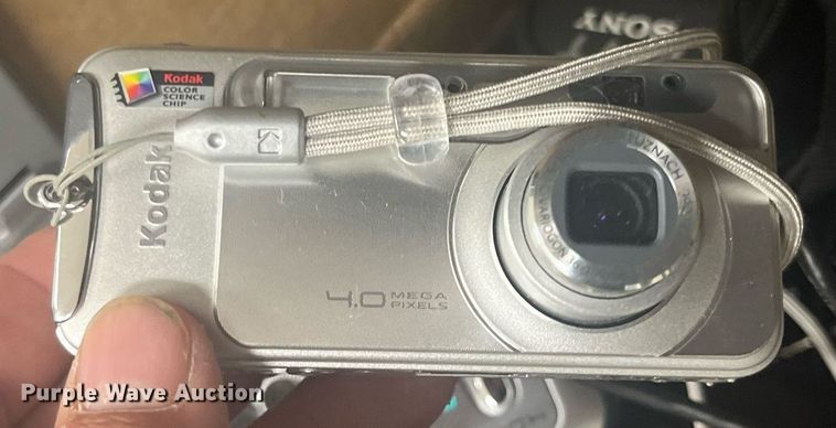 image for item HP9445 Audio and video equipment