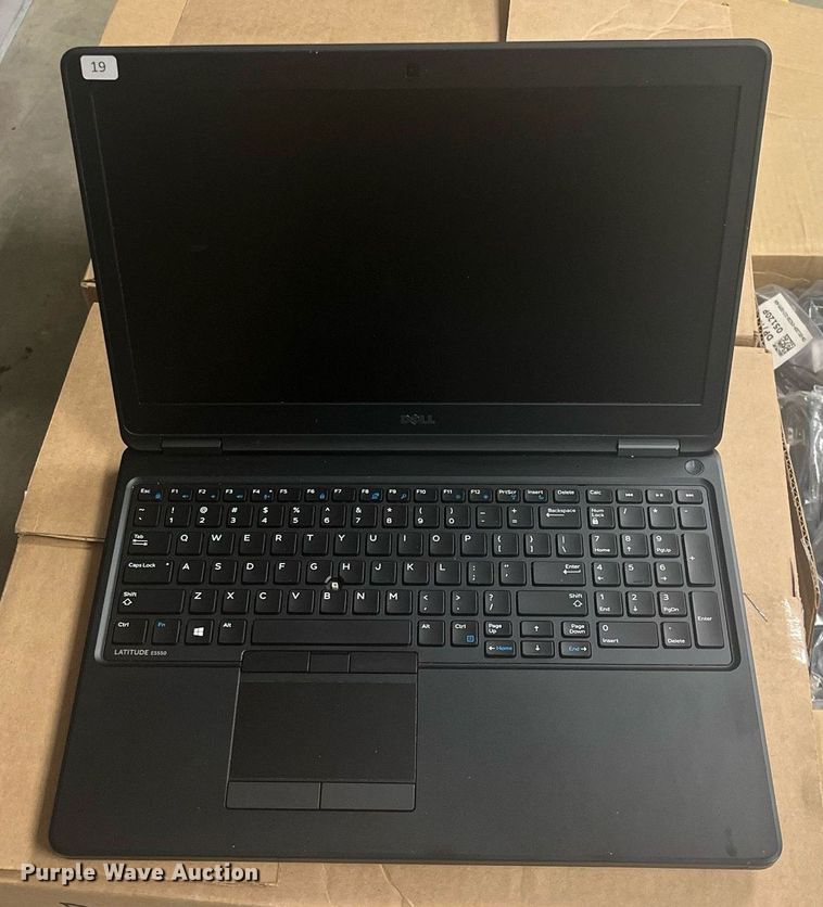 image for item HP9447 (50) Dell Latitude E5550 laptops