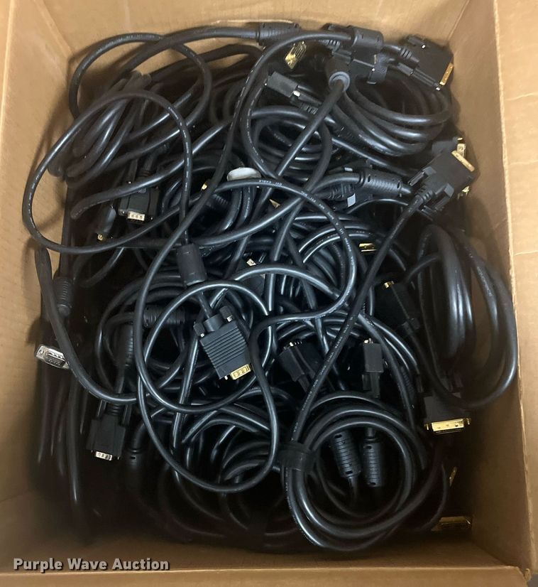 image for item HP9448 (125) 6'L DVI to VGA cables