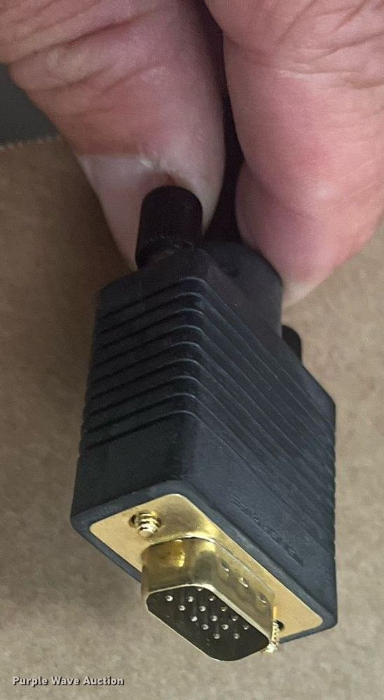 image for item HP9448 (125) 6'L DVI to VGA cables