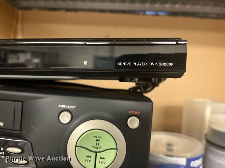 image for item HP9456 Electronics