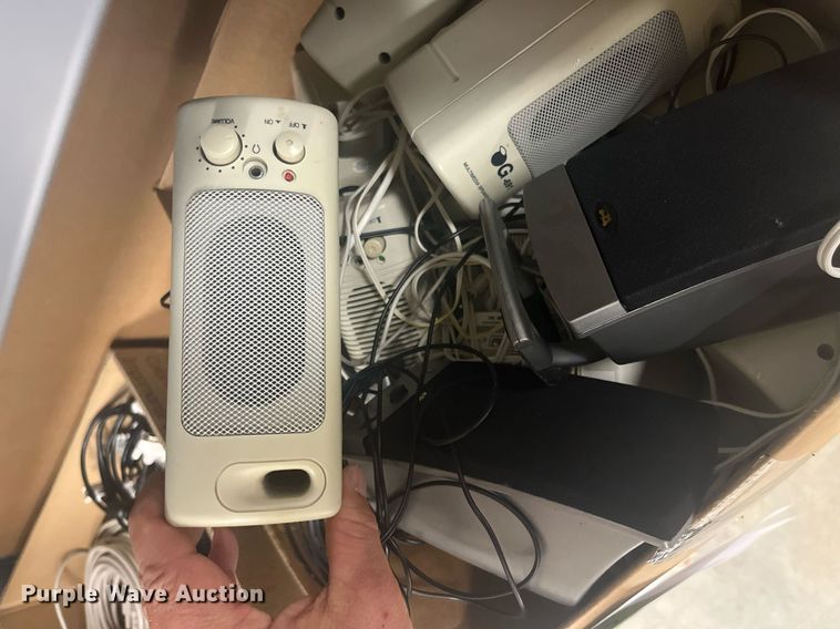 image for item HP9457 Electronics