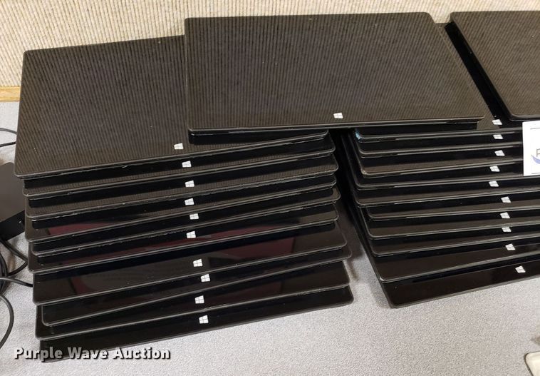 image for item HP9491 (42) Microsoft Surface RT 1516 tablets