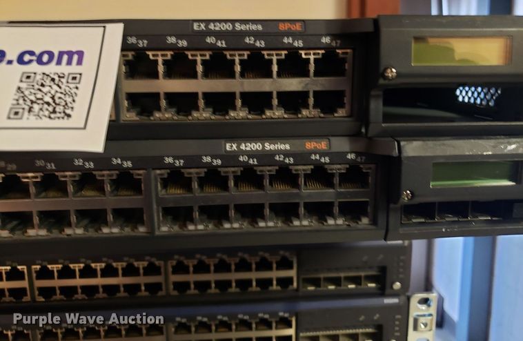 image for item HP9496 (10) Juniper network switches