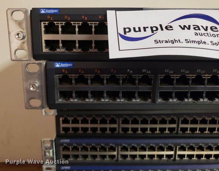 image for item HP9496 (10) Juniper network switches
