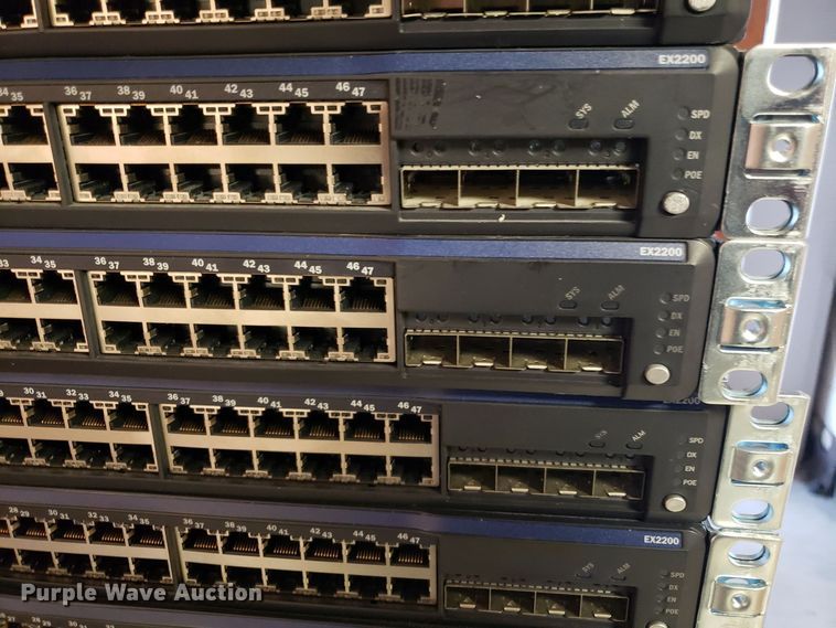 image for item HP9496 (10) Juniper network switches