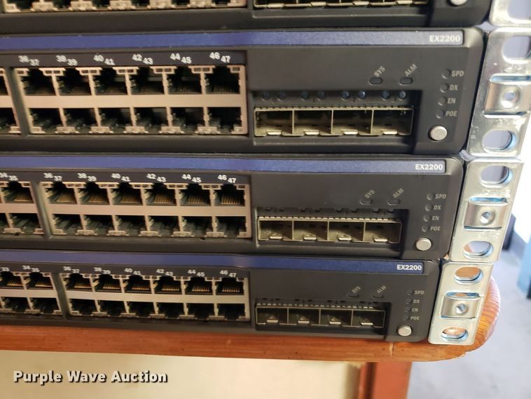 image for item HP9496 (10) Juniper network switches