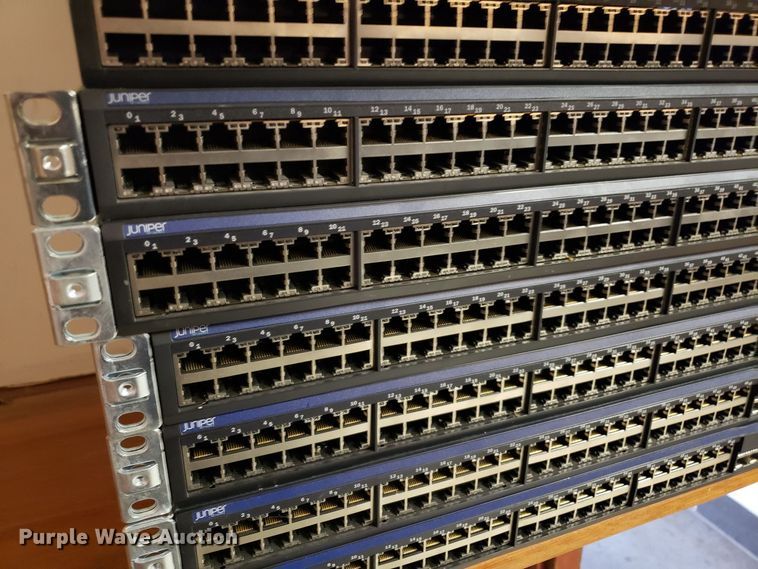 image for item HP9496 (10) Juniper network switches