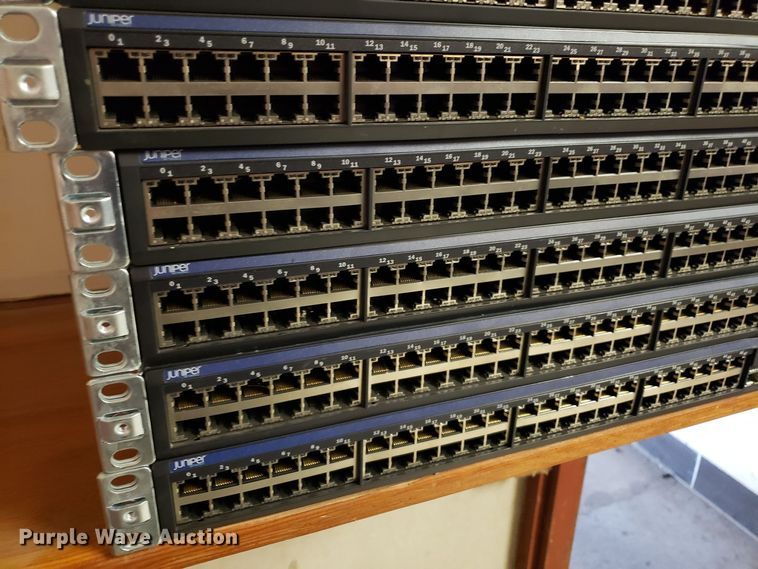 image for item HP9496 (10) Juniper network switches