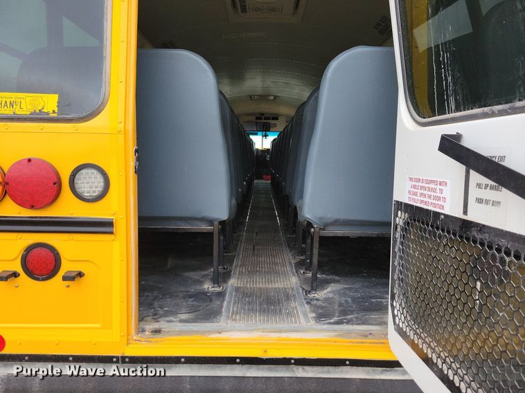 image for item IO9444 2018 Blue Bird  school bus