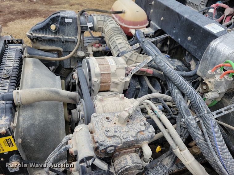 image for item IO9444 2018 Blue Bird  school bus