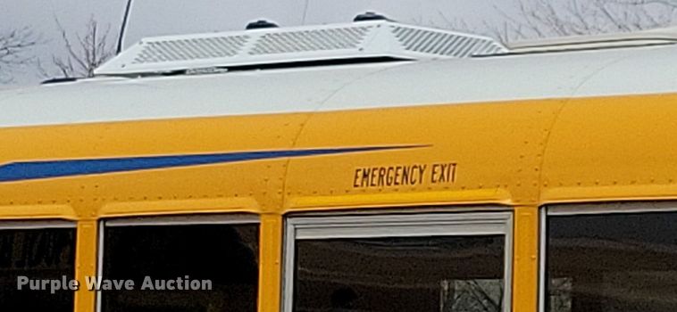 image for item IO9445 2018 Blue Bird  school bus