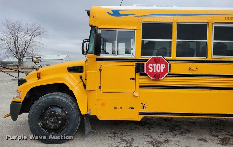 image for item IO9445 2018 Blue Bird  school bus