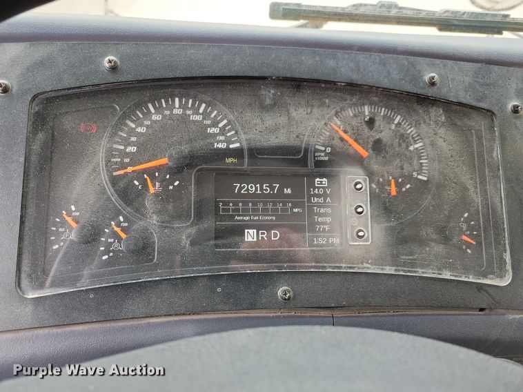 image for item IO9445 2018 Blue Bird  school bus