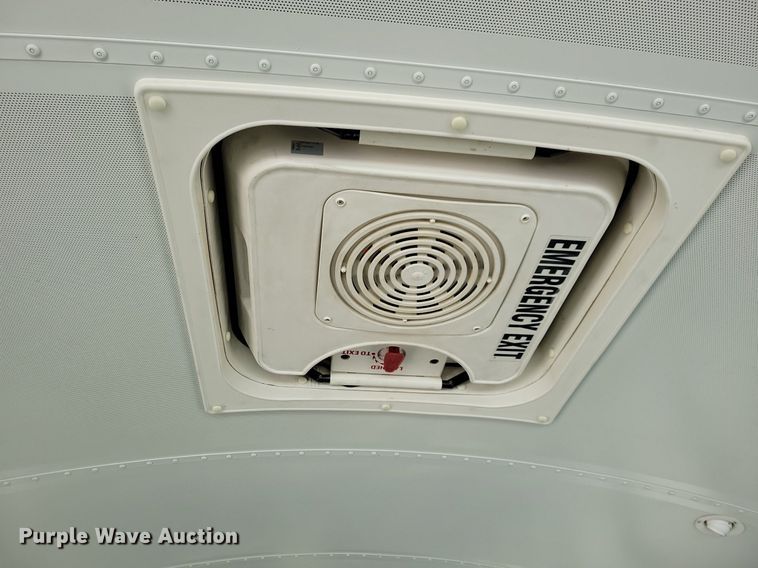 image for item IO9445 2018 Blue Bird  school bus