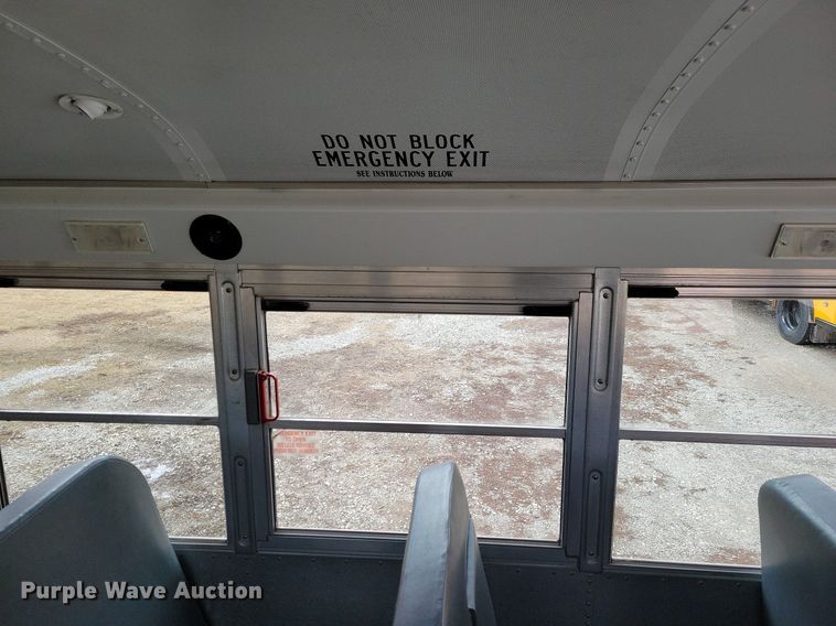 image for item IO9445 2018 Blue Bird  school bus