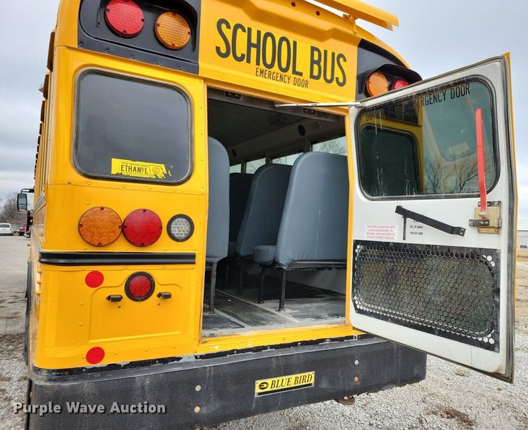 image for item IO9445 2018 Blue Bird  school bus