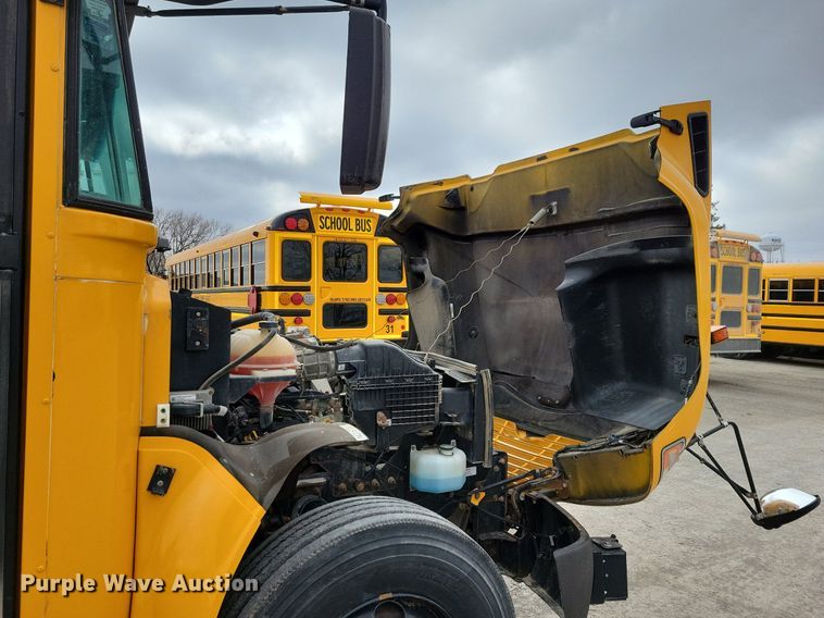 image for item IO9445 2018 Blue Bird  school bus