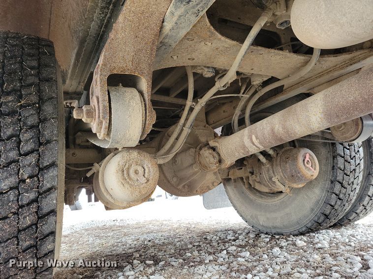 image for item IO9445 2018 Blue Bird  school bus