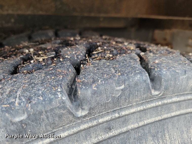 image for item IO9445 2018 Blue Bird  school bus