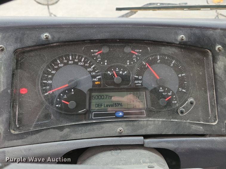 image for item IO9446 2016 Blue Bird  school bus