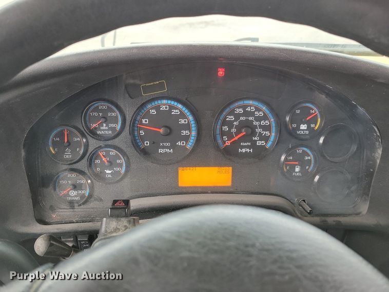 image for item IO9448 2015 IC Corp  school bus